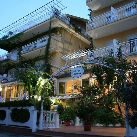 Hotel Marconi Cattolica Luaran gambar