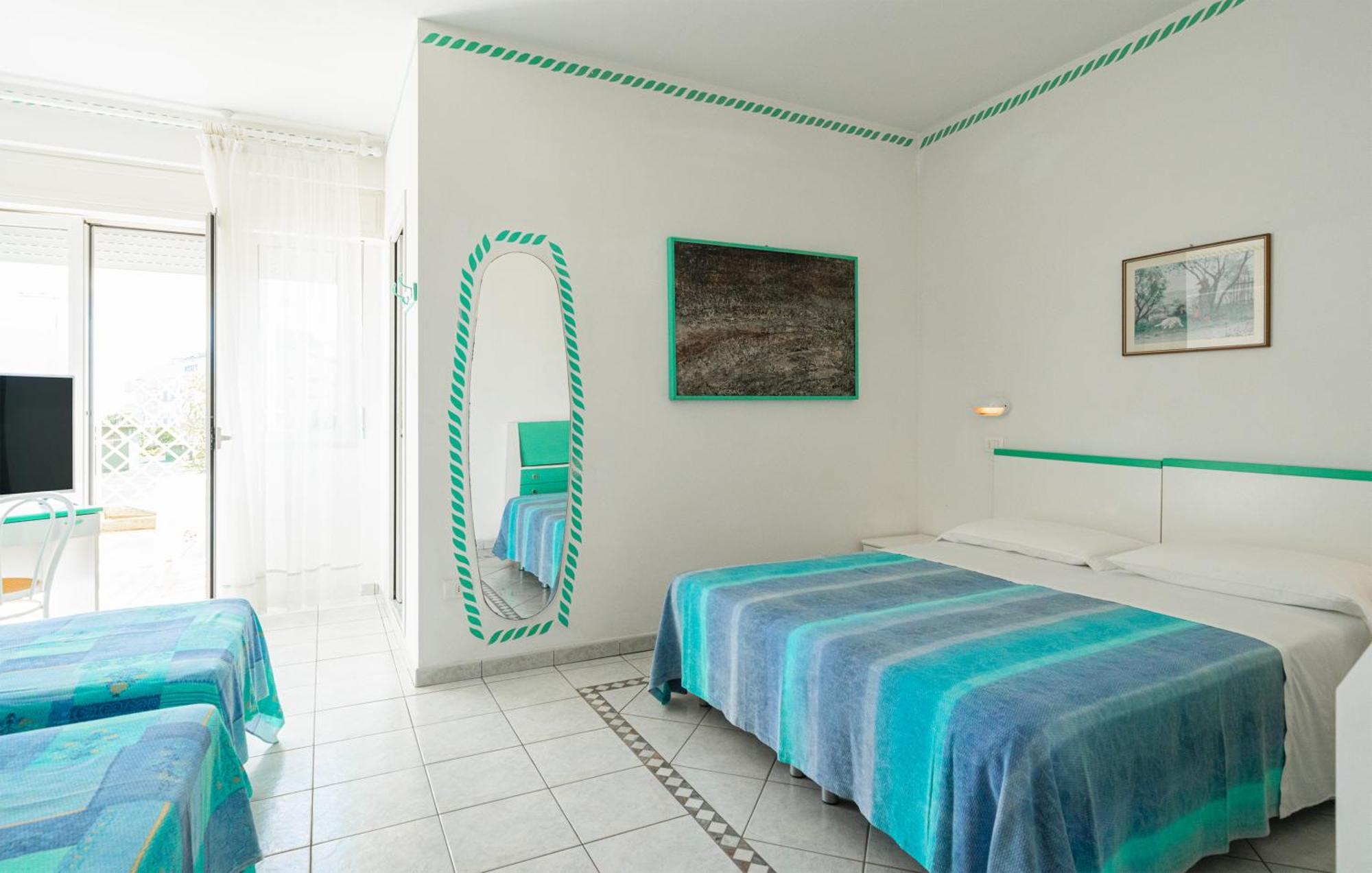 Hotel Marconi Cattolica Luaran gambar